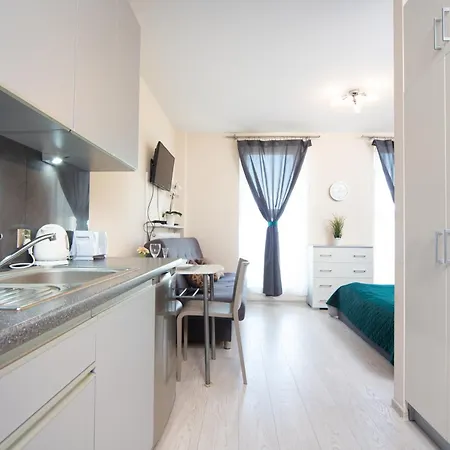 Cozy Modern Astoria Magic Grey Old Town Apartment